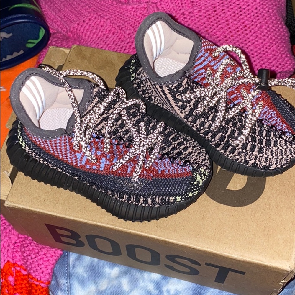Baby infant yeezy sneakers